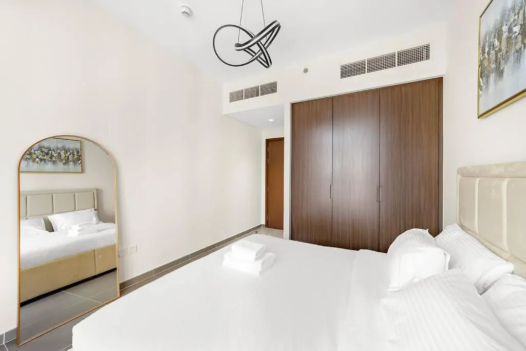 דירה דובאי Elegant 1 Bedroom In Creek Edge