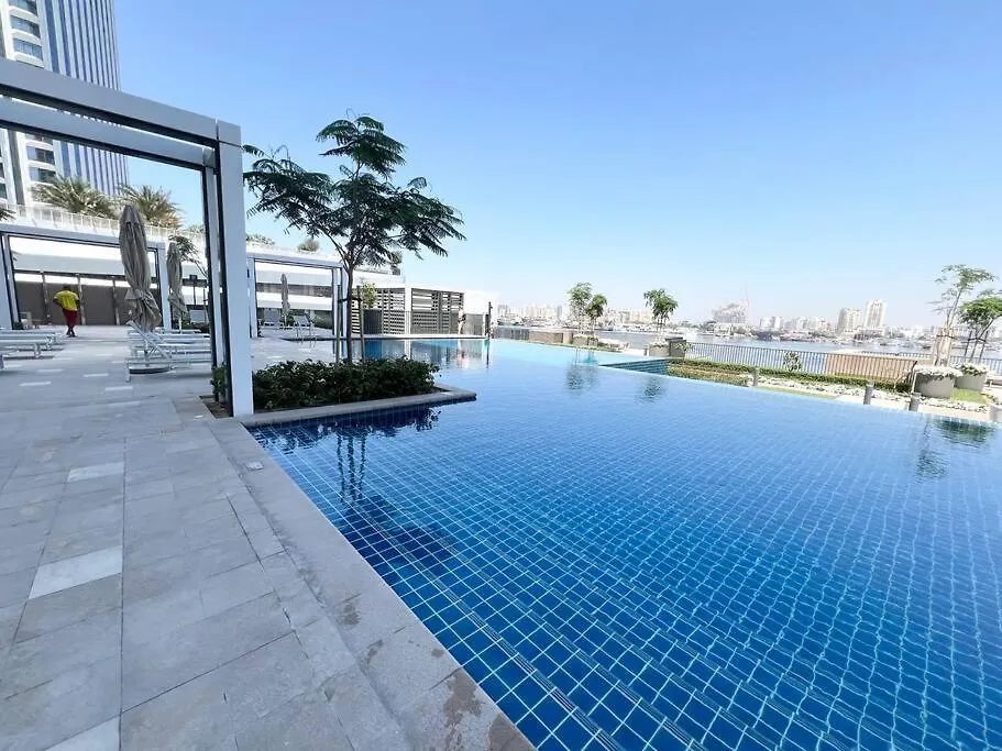 דירה דובאי Elegant 1 Bedroom In Creek Edge איחוד האמירויות הערביות